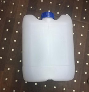 plastic can 20 litre