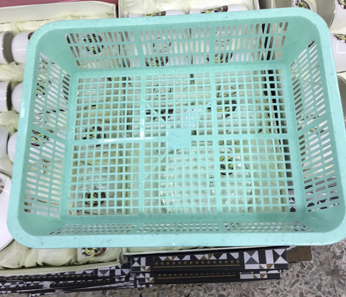 plastic vegetable tray